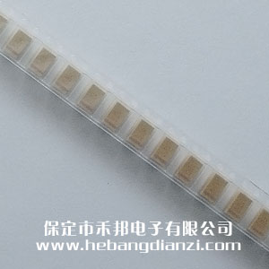 22uF贴片(piàn)钽电容 35V 进口